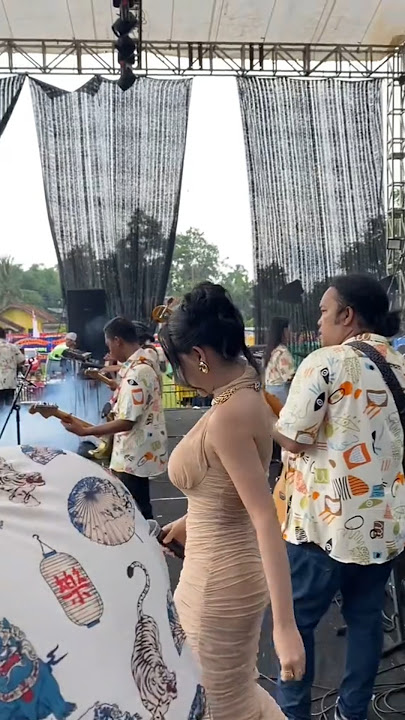 LALA WIDY MENGGOYANG LAMPUNG TIMUR ❤️