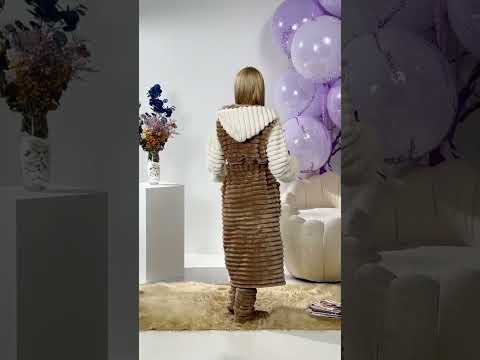 Домашній халат з чобітками махровий, видео 1