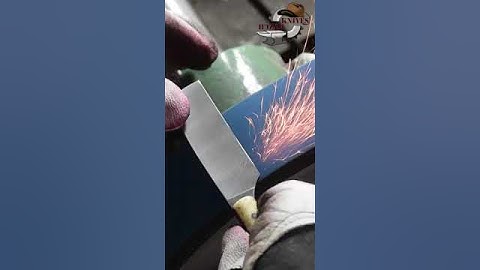 How to make a Damascus Steel Knife Razor Sharp | Knives Ranch