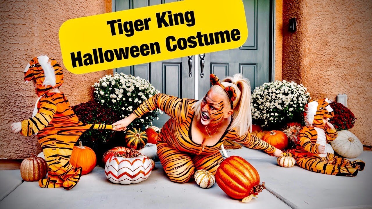 TIGER KING Halloween + Make up & Twin Costumes YouTube