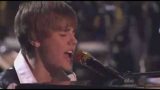 Justin Bieber performing live Pray