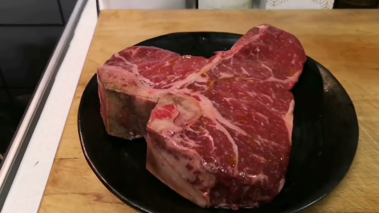 Perfect Pan Seared T-Bone Steak |  ABERDEEN ANGUS           T BONE STEAK #steak #beefsteak