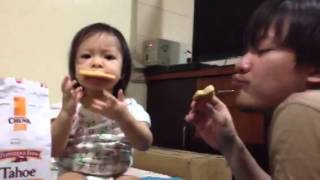 bee and daddy eating cookies