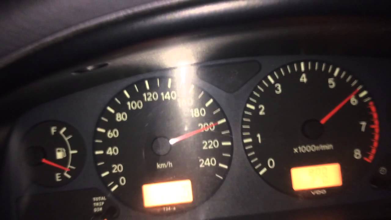 Тойота авенсис настройка часов