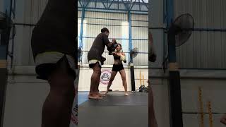 Beginner Muay Thai@BFL_4 minutes non stop training