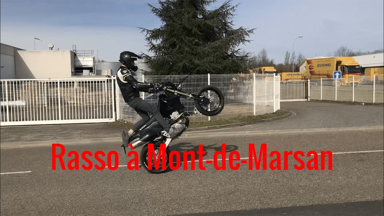 Rasso à mont de marsan avec la nouvelle moto Suzuki 400 DRZ YouTube Rasso à mont de marsan avec la nouvelle moto Suzuki 400 DRZ YouTube