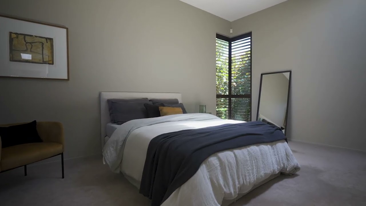 RT Edgar - 10 Raven Street, Kew