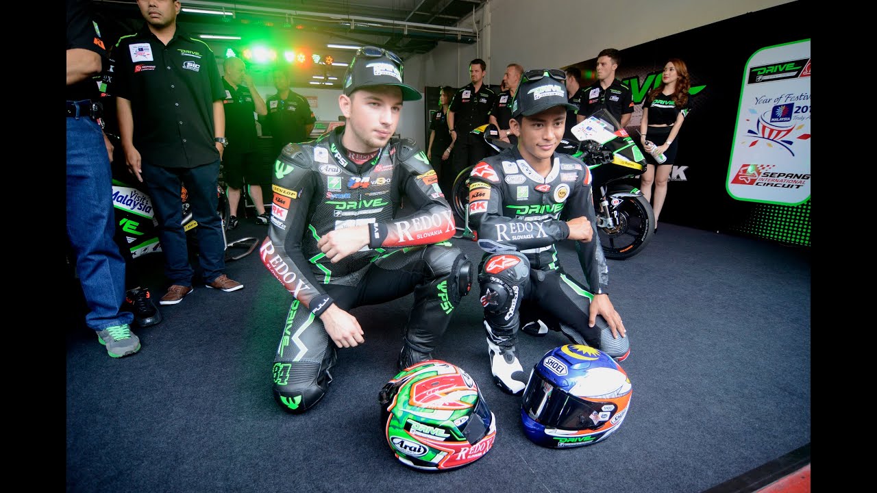 SIC Racing Team: Zulfahmi Khairuddin & Jakub Kornfeil Demo Ride - YouTube