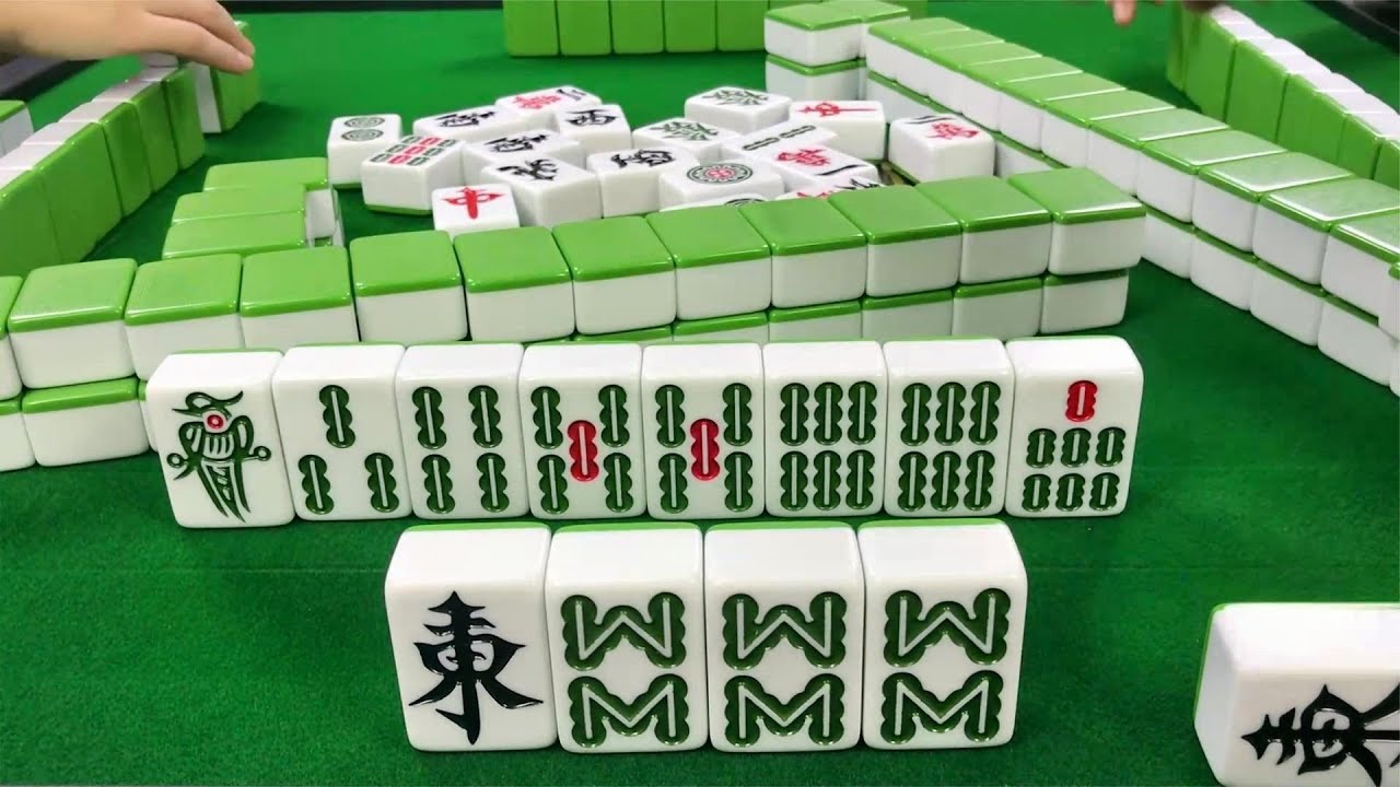 手牌不好不要怕,有逆势才有顺势,来看看高手如何支招! - YouTube