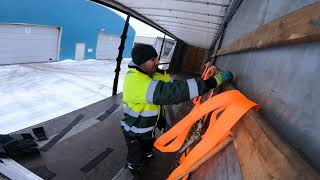 SCANIA S450 | Snow in Sweden | Unloading address