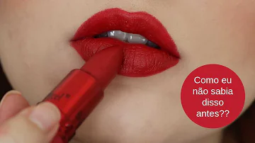 Como fazer para o batom vermelho não borrar?