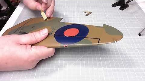 Build a Spitfire MK1A issues 89 and 90 from Hachette