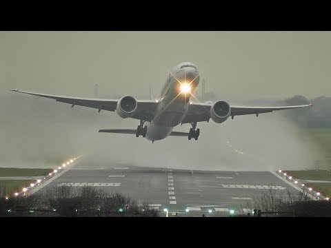 Storm Diana EXTREME Crosswind landings at Newcastle Airport