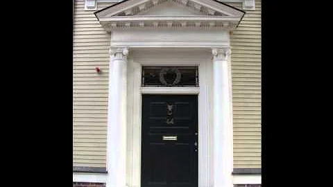 Harvard Campus: The Fox Club