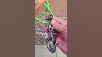 Móc cẩu hàng inox 304 với đế xoay tròn, an toàn và tiện lợi cho người sử dụng.