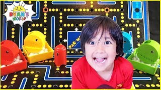 Pac Man Board Game  with Ryan's World!!! screenshot 2