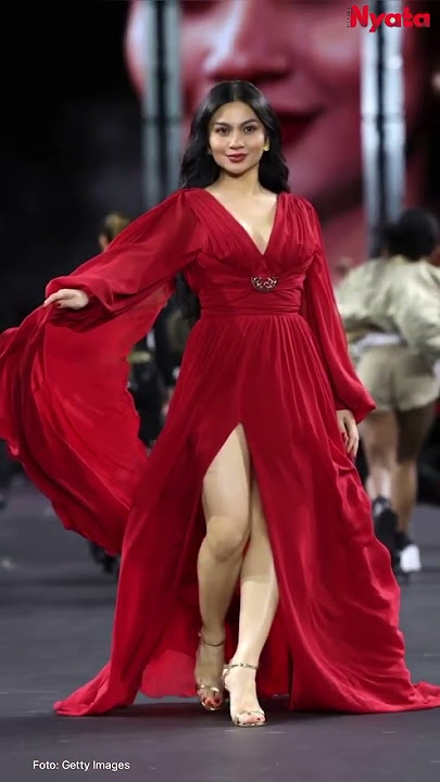 Pesona Ariel Tatum Saat di Paris Fashion Week #shorts #arieltatum #fyp