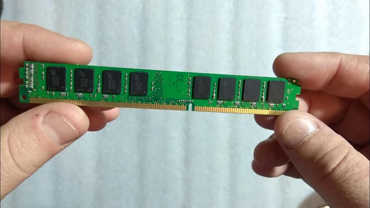 горит оперативка. оперативка перегорела. горит оперативка. конденсатор на оперативной памяти. ддр2 оперативная память с индикатором.