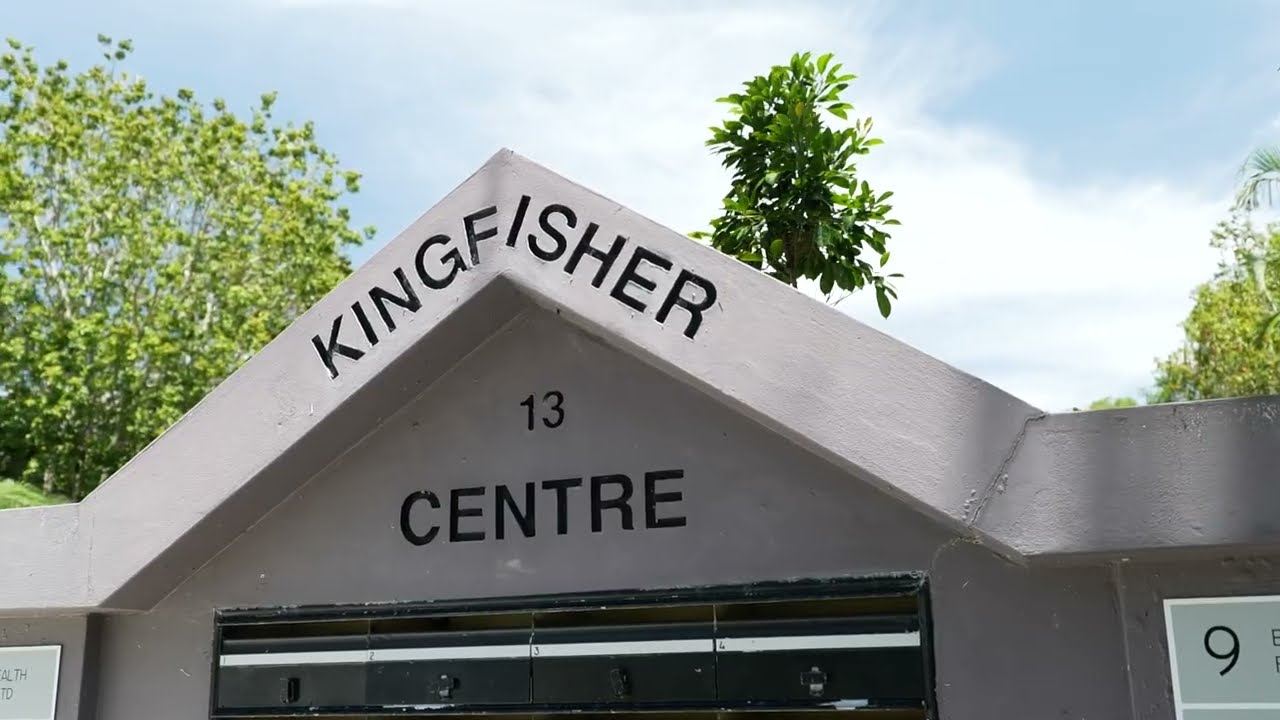 Modern Office in the Heart of Bundall – Motivated Sellers Inviting All Offers