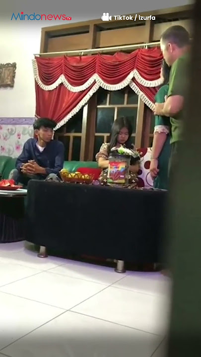 Momen Nyesek Pria Pergoki Pacar Selingkuh di Cafe, Padahal Sudah Mau Nikah 2 Bulan Lagi