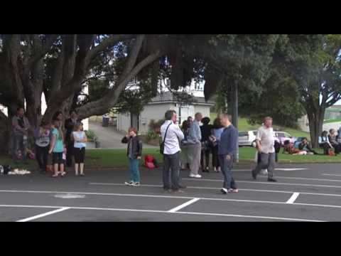 BOMB CORDON AROUND AUCKLAND LIBRARY