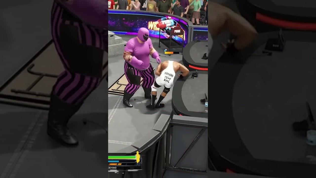 CHOKESLAM THROUGH THE ANNOUNCE TABLE‼️‼️ 