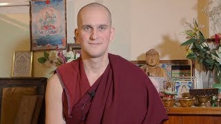 видео: Интервью со студентом Дрепунг Гоманг монастыря Александром Филипповым картинка: Интервью со студентом Дрепунг Гоманг монастыря Александром Филипповым