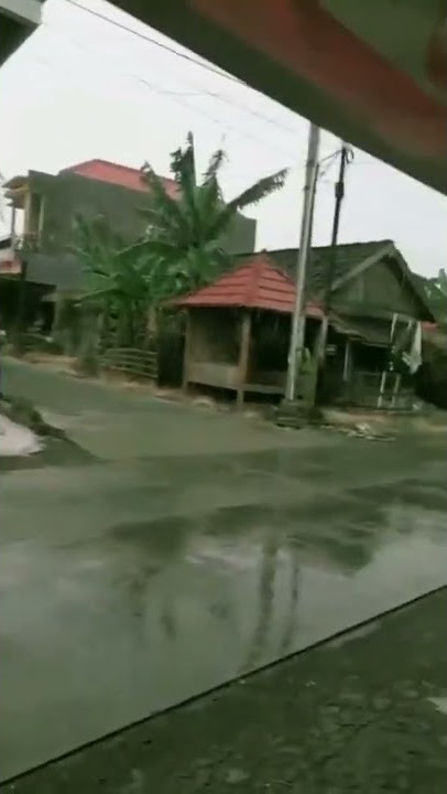 story WA halu pacar kehujanan video mentahan #shorts