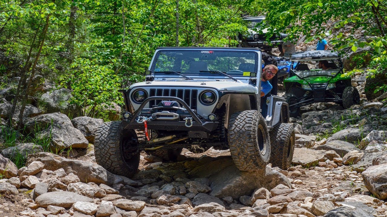 Jeeps Go Rock Crawling! (Part 2) - YouTube