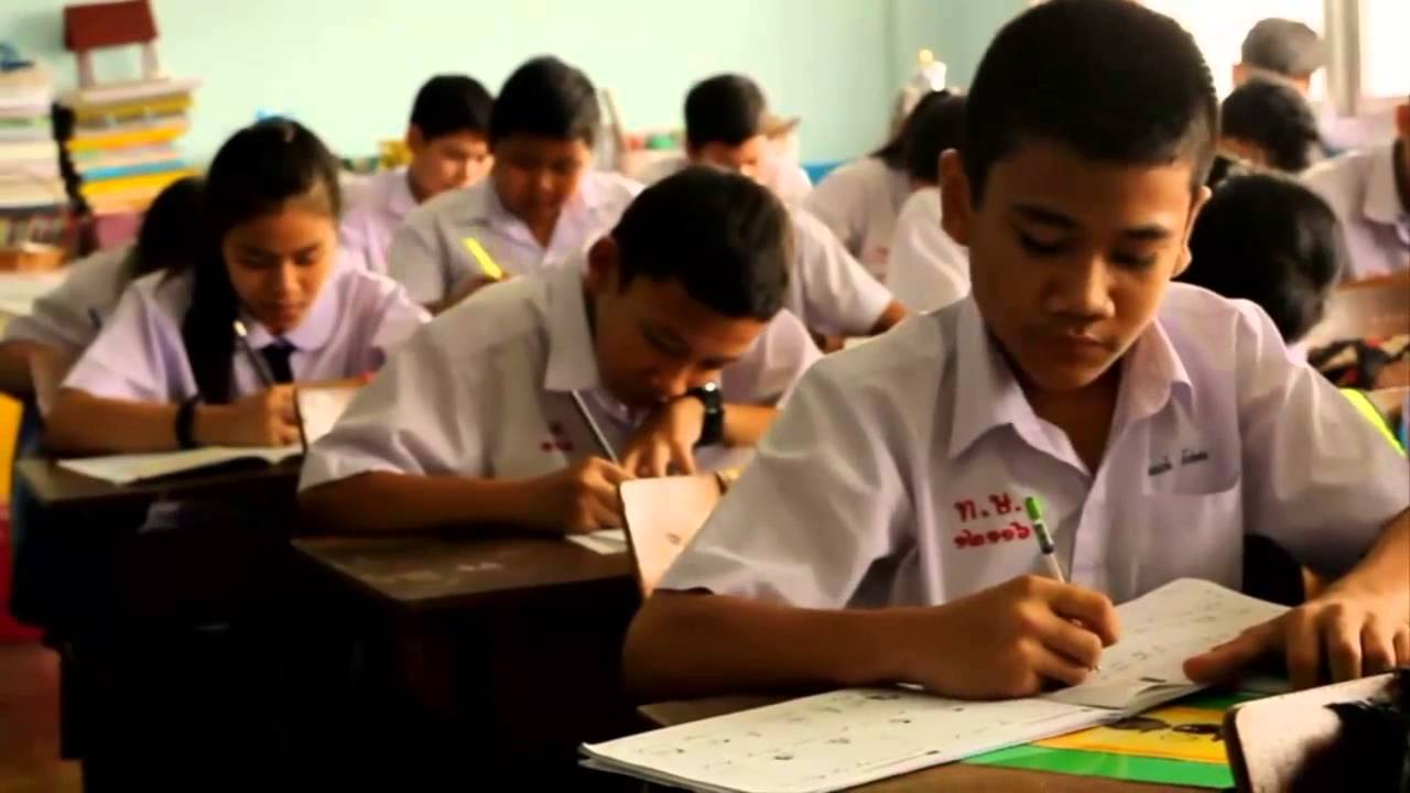 โรงเรียนเทพอักษรอำลาอาลัย