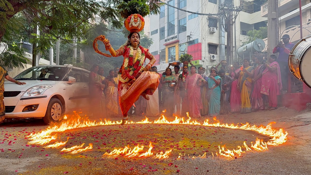 Rakesh Anna Bonam at Punjagutta Hyderabad | Rakesh Bonam Outstanding Dance | Bonalu 2025 Hyderabad