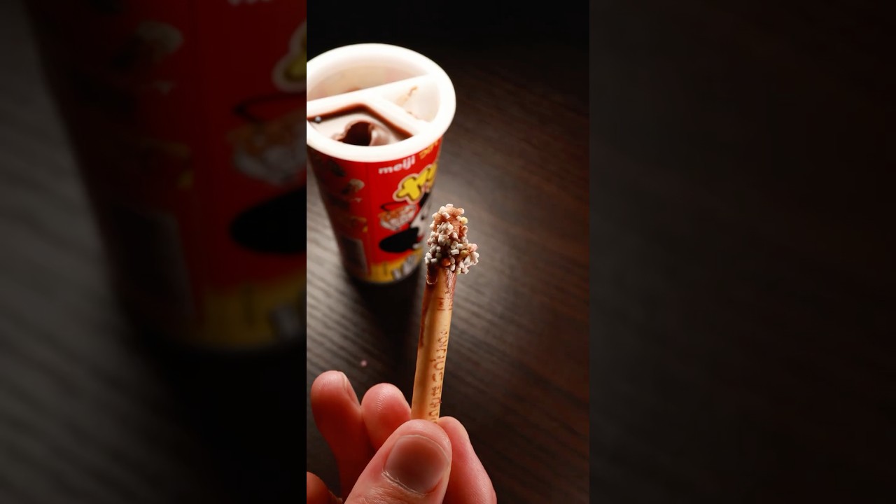 The Ultimate Dip & Crunch 🍫✨ 