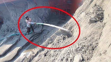 Unloading sand form ship barge unloading video sand unloading video Part-422 (08 Dec 2025)