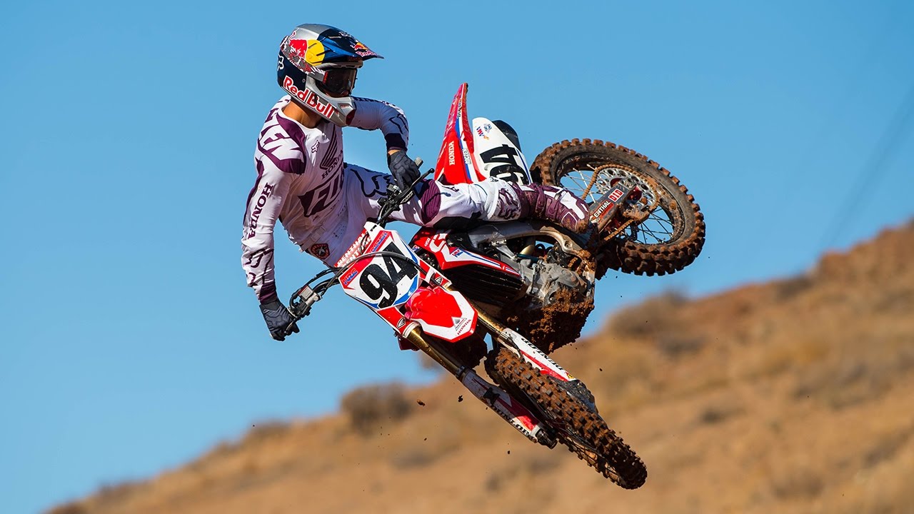 Racer X Films Team Honda HRC 2019 with Ken Roczen Cole 