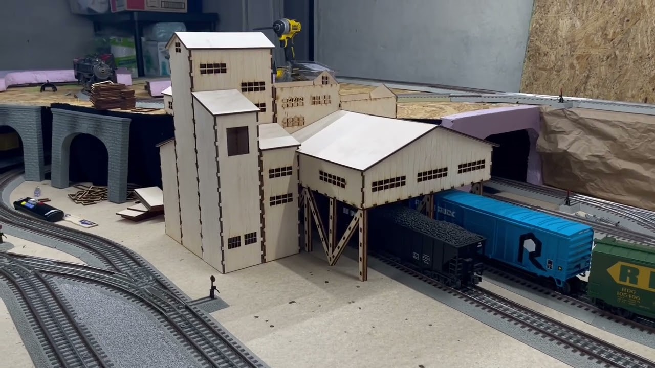 Big layout update! | O Gauge Layout Build Series Update 11