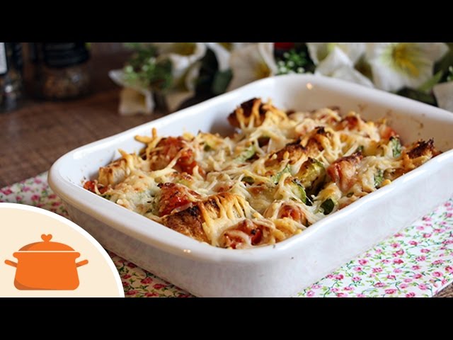 RECEITA DE ABOBRINHA ESPECIAL ASSADA COM TOMATE E PÃO