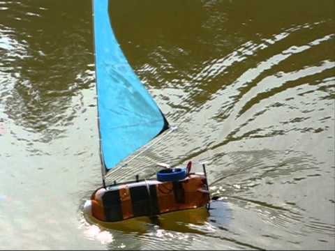 Rc bottle sailboat - YouTube