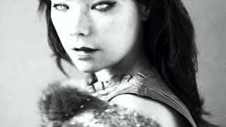 Björk – All Is Full of Love [All Is Full of Lies Mix]