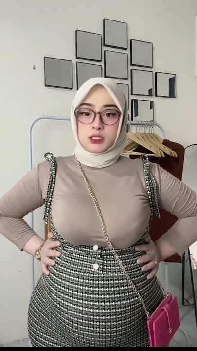 Bu Guru Salsa Saat Hamil