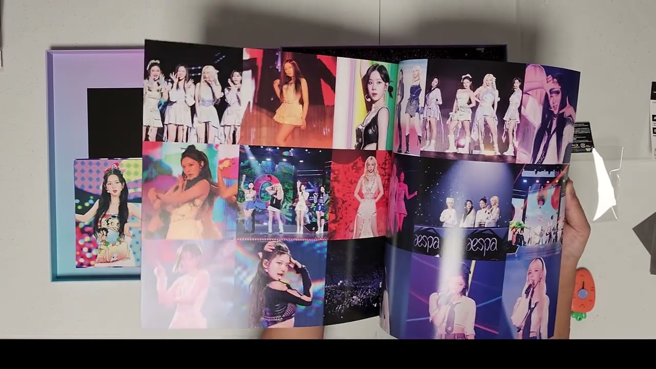 Unboxing] aespa Live Tour 2023 SYNK HYPER LINE Japan - YouTube