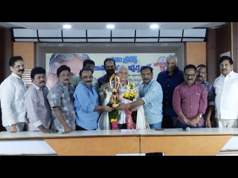 Telangana Media Academy Chairman Srinivas Reddy Felicitated by Film Critics | TFPC - TFPC