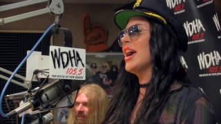Dorothy Performs "Wicked Ones" In WDHA's Studio D chords