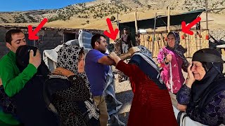 Download Lagu A strange guest among the grandma's family and sorrow of the nomads MP3 Download Lagu A strange guest among the grandma's family and sorrow of the nomads MP3
