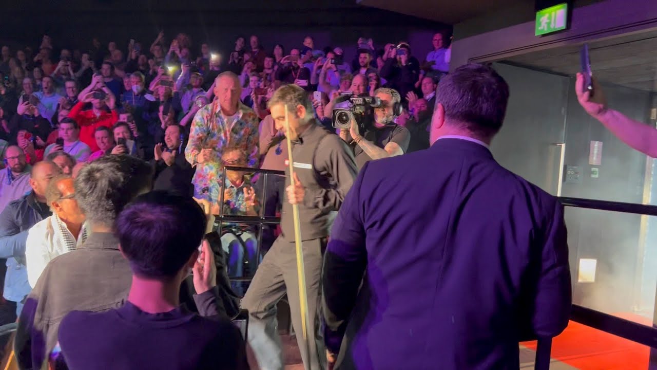 Ronnie O'Sullivan and Judd Trump entrance - World Snooker Championship Final - 4th and final session