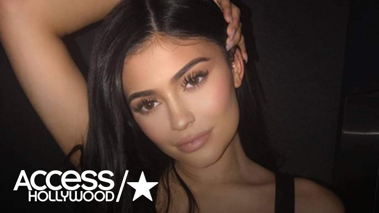 Kylie Jenner Reportedly SelfConscious About Her Pregnancy Body