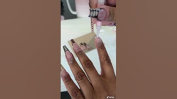 How To Apply Press Ons (EASY) #nails #howto #shorts