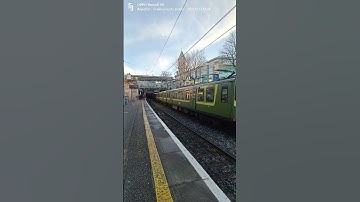 DART 8100 Class (8112) arriving into Dún Laoghaire