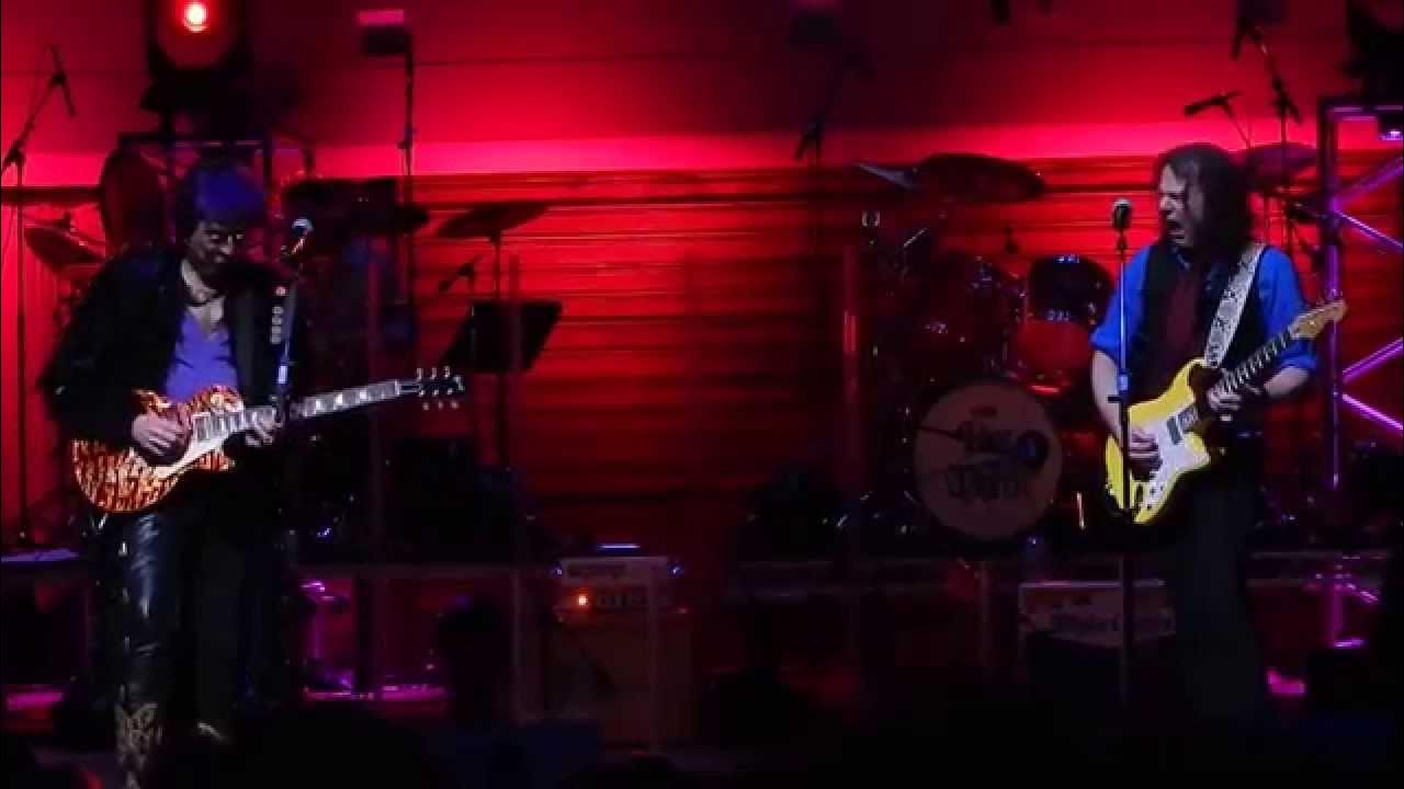 Anthony Gomes - "Blues in Technicolor" Live 2015 Anthony Gomes - "Blues in Technicolor" Live 2015