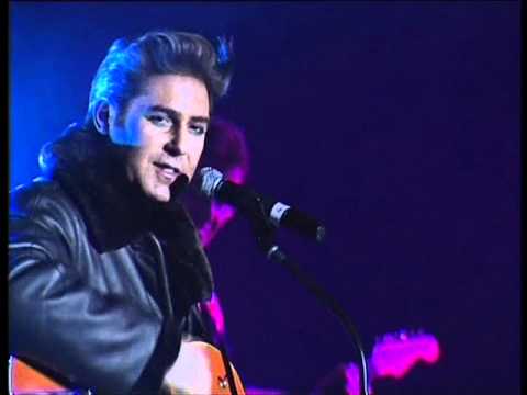 rebel-dean-sings-"aint-that-a-shame"-(2007)