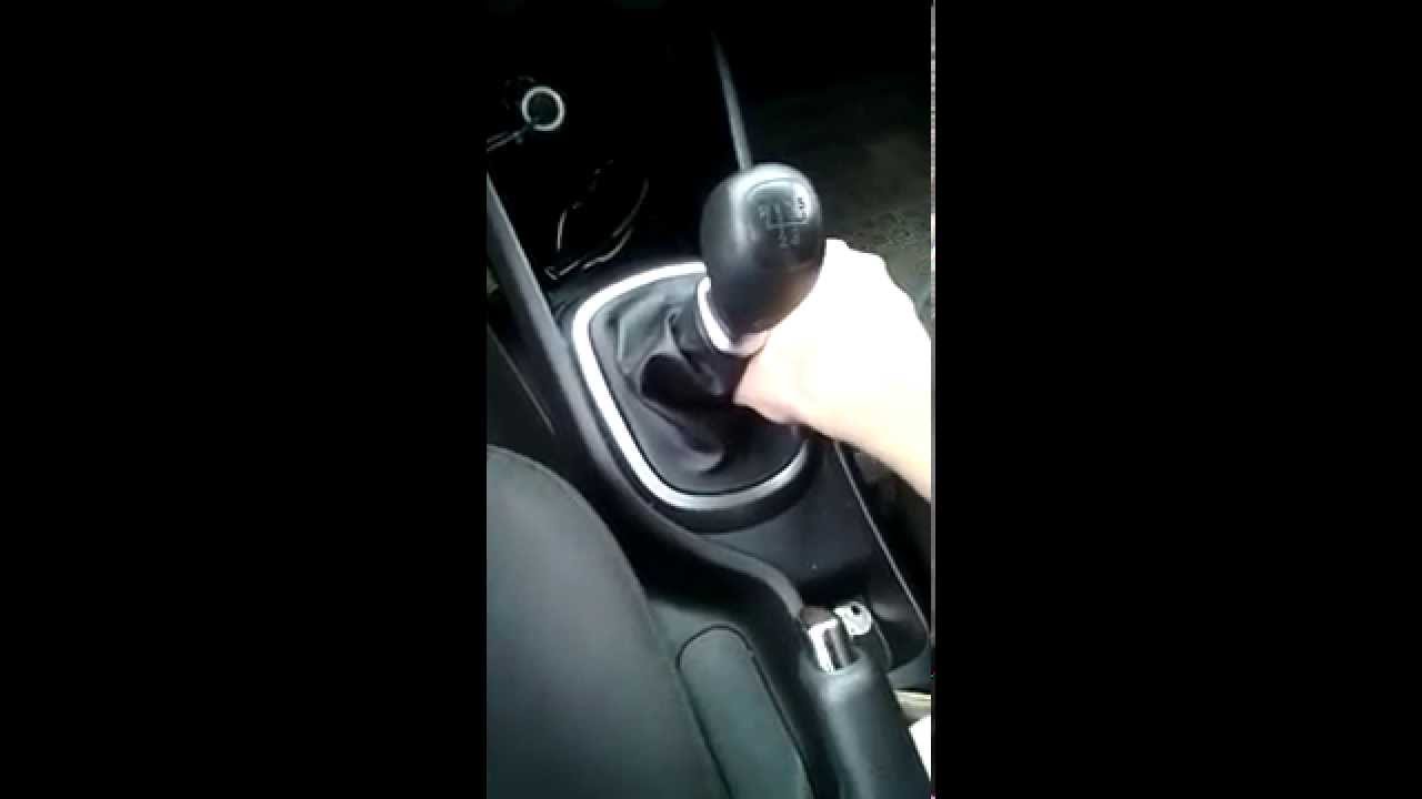 как снять чехол кпп киа рио